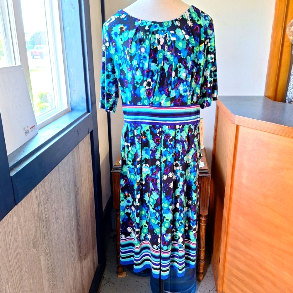 Jones New York "Modern Movement" 1990's, Size 16, #10159421-9KY, NWT